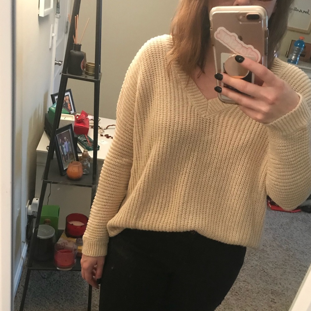 Forever 21 cut out sweater
